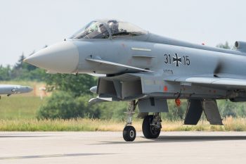 Putyinnak üzenget Németország – vadászgépeket küldtek Lengyelországba