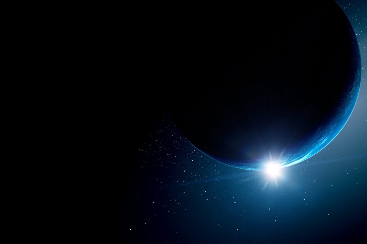 Kísérteties képet küldött a NASA aszteroidaszondája a távoli Földről