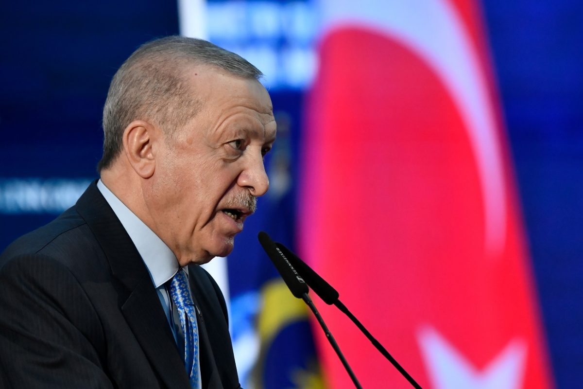 Egy váratlan fordulat végén Erdogan Ukrajnába utazhat, ami elhozhatja a békét