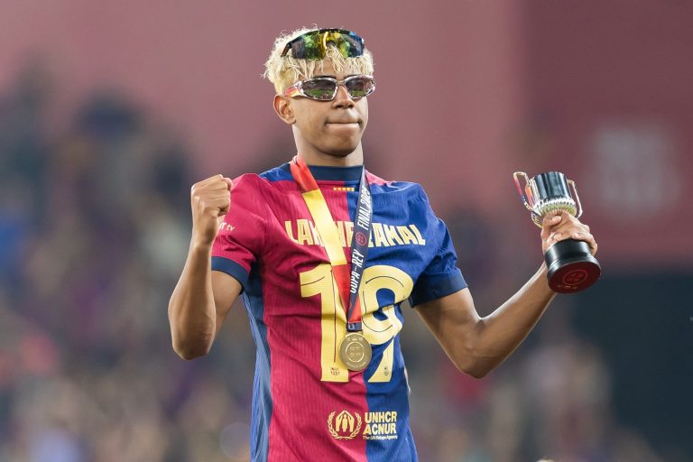 Videón a Barcelona óriási fordítása a Levante ellen, Rashford csalódást okozott