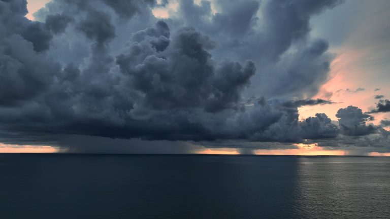Használjuk ki a tökéletes szerdai időjárást, mert csütörtökön valami egészen más jön