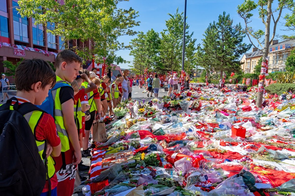A tragikus hirtelenséggel elhunyt Jota családja is jelen lesz a Liverpool pénteki mérkőzésén