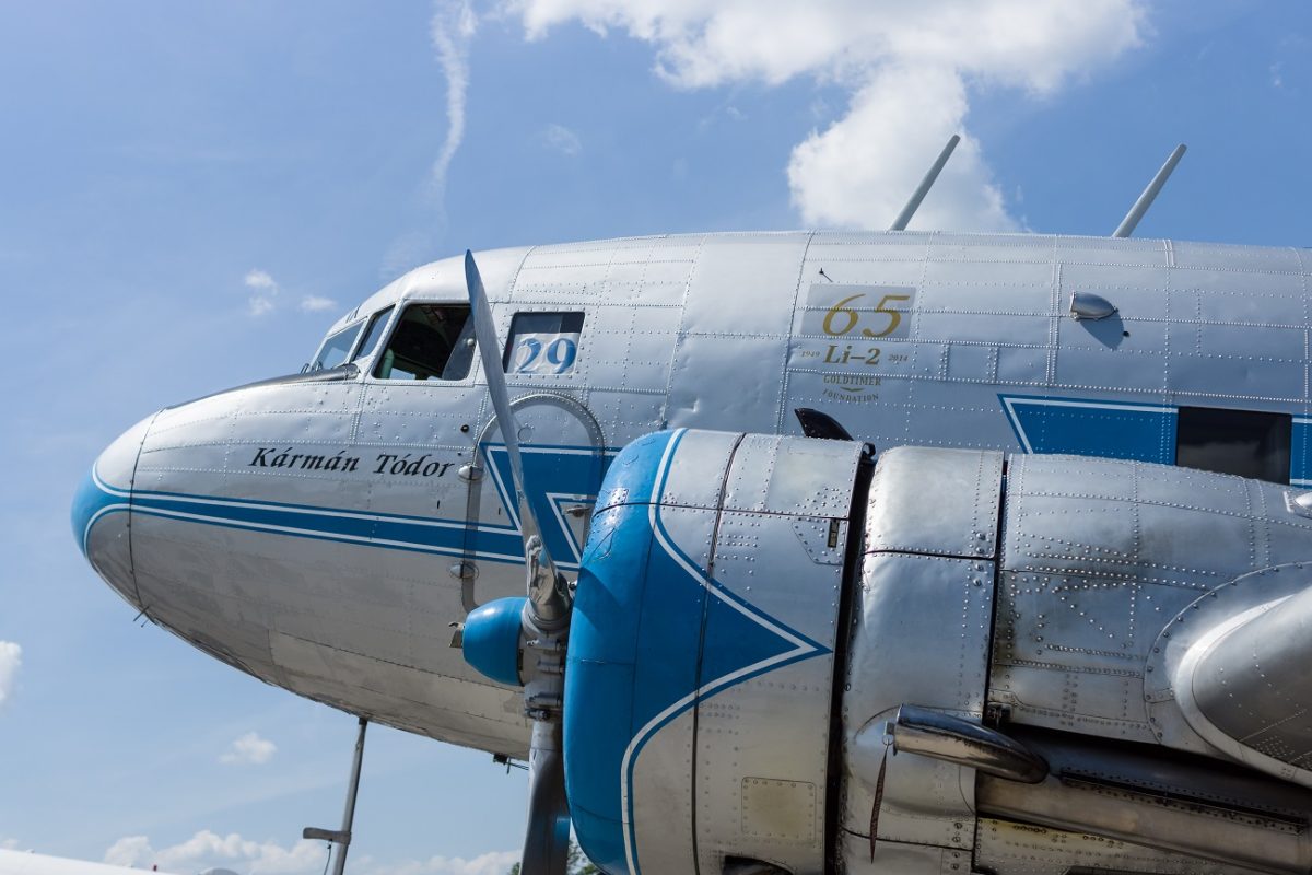 Jön a repülőtér éjszakája, kár lenne kihagyni