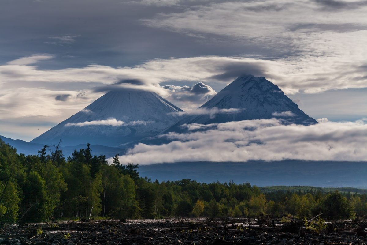 Ismét kitört a hatalmas orosz vulkán, 7 kilométer magas hamufelhőt lövellt ki