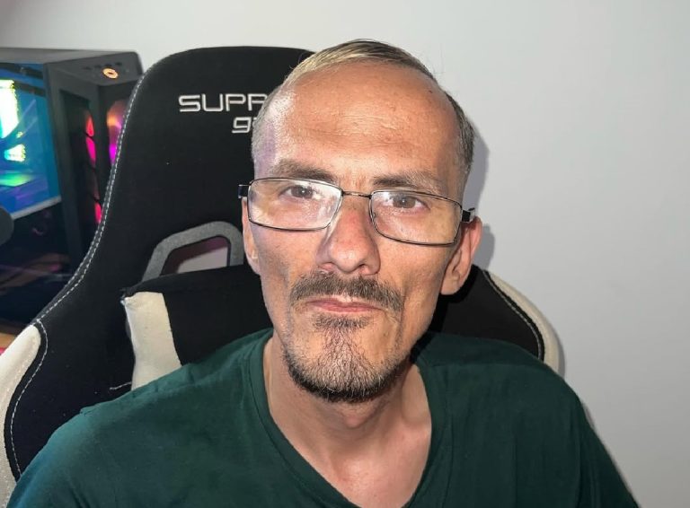 12 napon át folyamatosan élőzött az ismert influenszer, mielőtt hirtelen meghalt