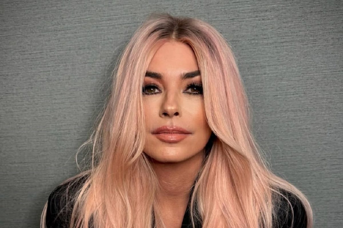 Alig hiszünk a szemeinknek – 60 éves lett Shania Twain, de 40-nek sem néz ki