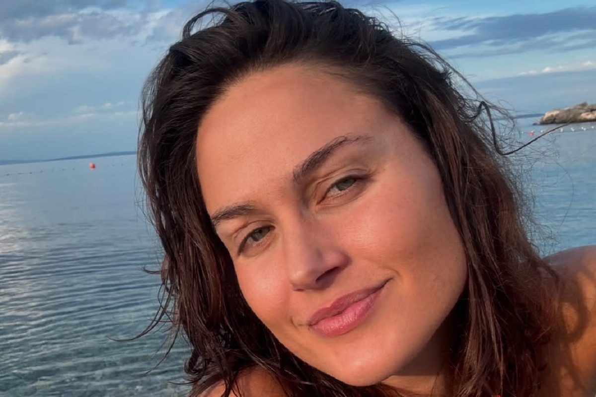 Magyarország és Európa legvonzóbb olimpikon úszónője bikiniben