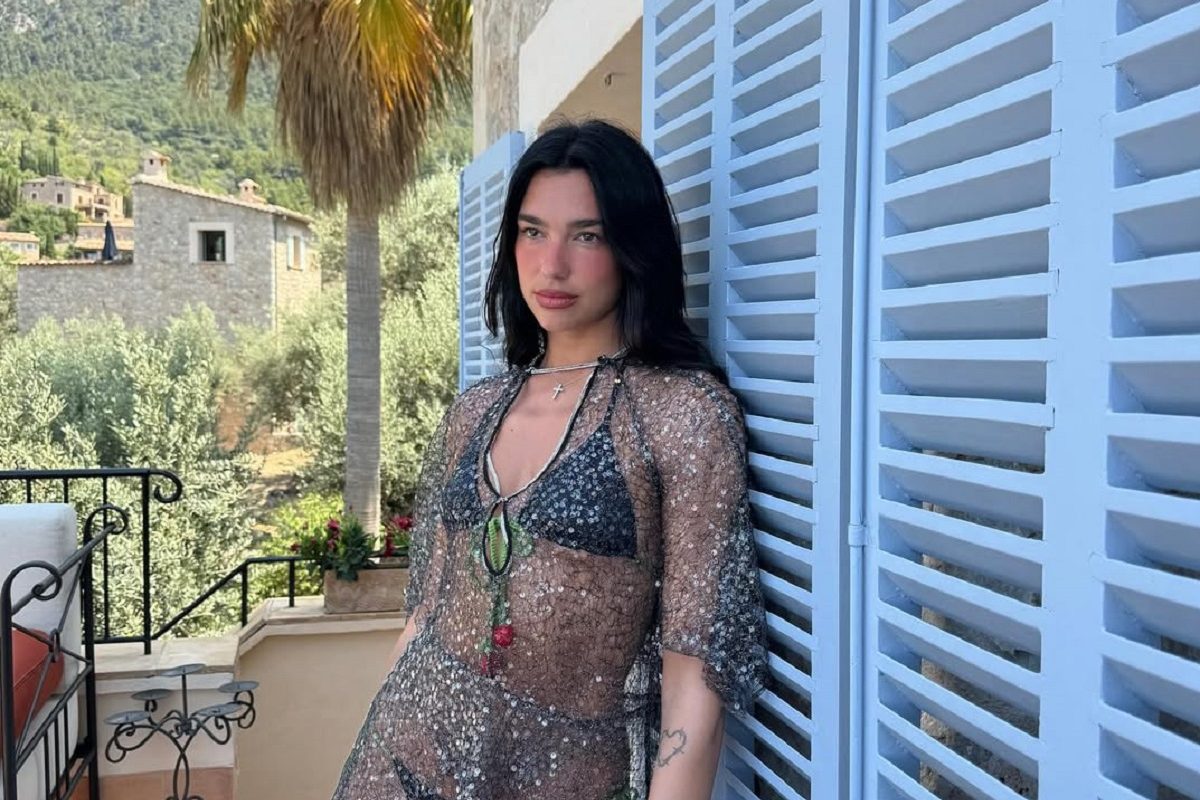 Pontosan ezért tartják a világ egyik legvonzóbb nőjének Dua Lipát