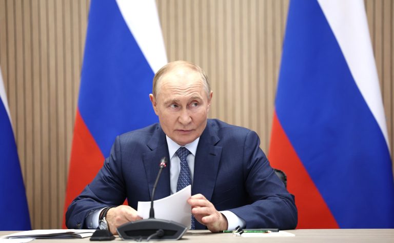 Ukrajna látványosan fokozni kezdte a támadásokat a Putyin-Trump csúcstalálkozó előtt