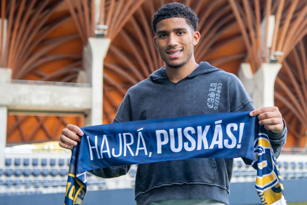 Nem kacsa, tényleg a Manchester City játékosát igazolta le a Puskás Akadémia