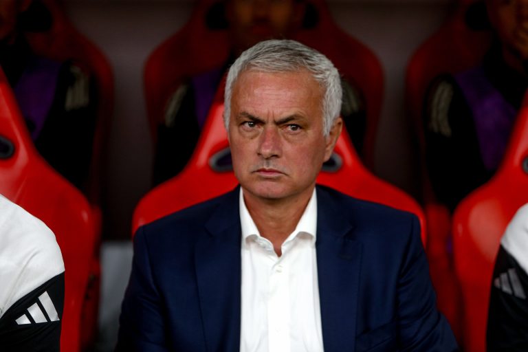 Mourinho Benzemát akarja a Benficánál