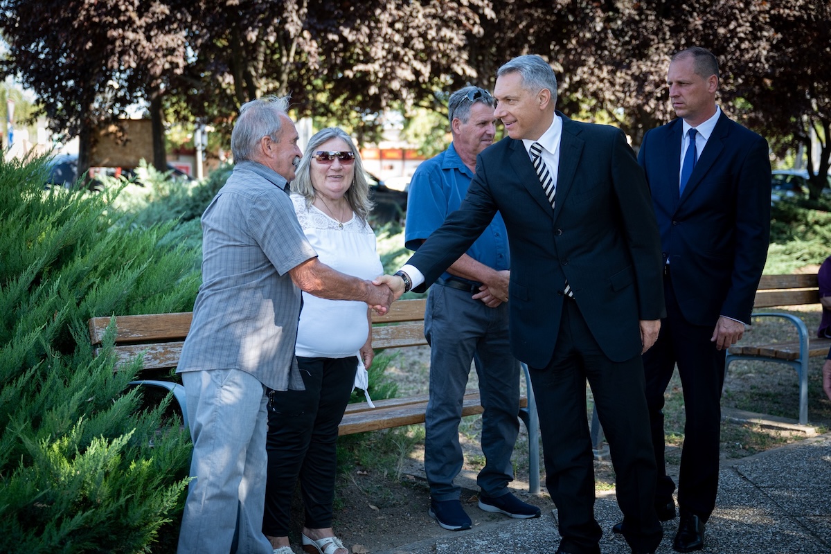 Új autópálya-matrica érkezik januártól, de más változásokra is számítani kell