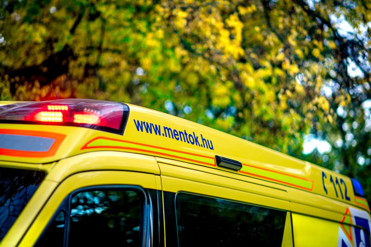 Mentősnek lenni jó – az év egyik legmeghatóbb története az Országos Mentőszolgálattól