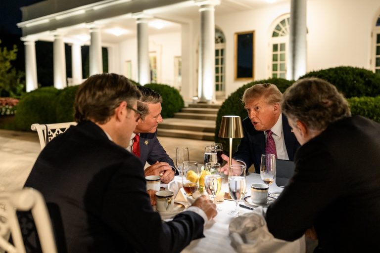 Történelmi alku az USA és Kína között – véget érhet a TikTok körüli dráma