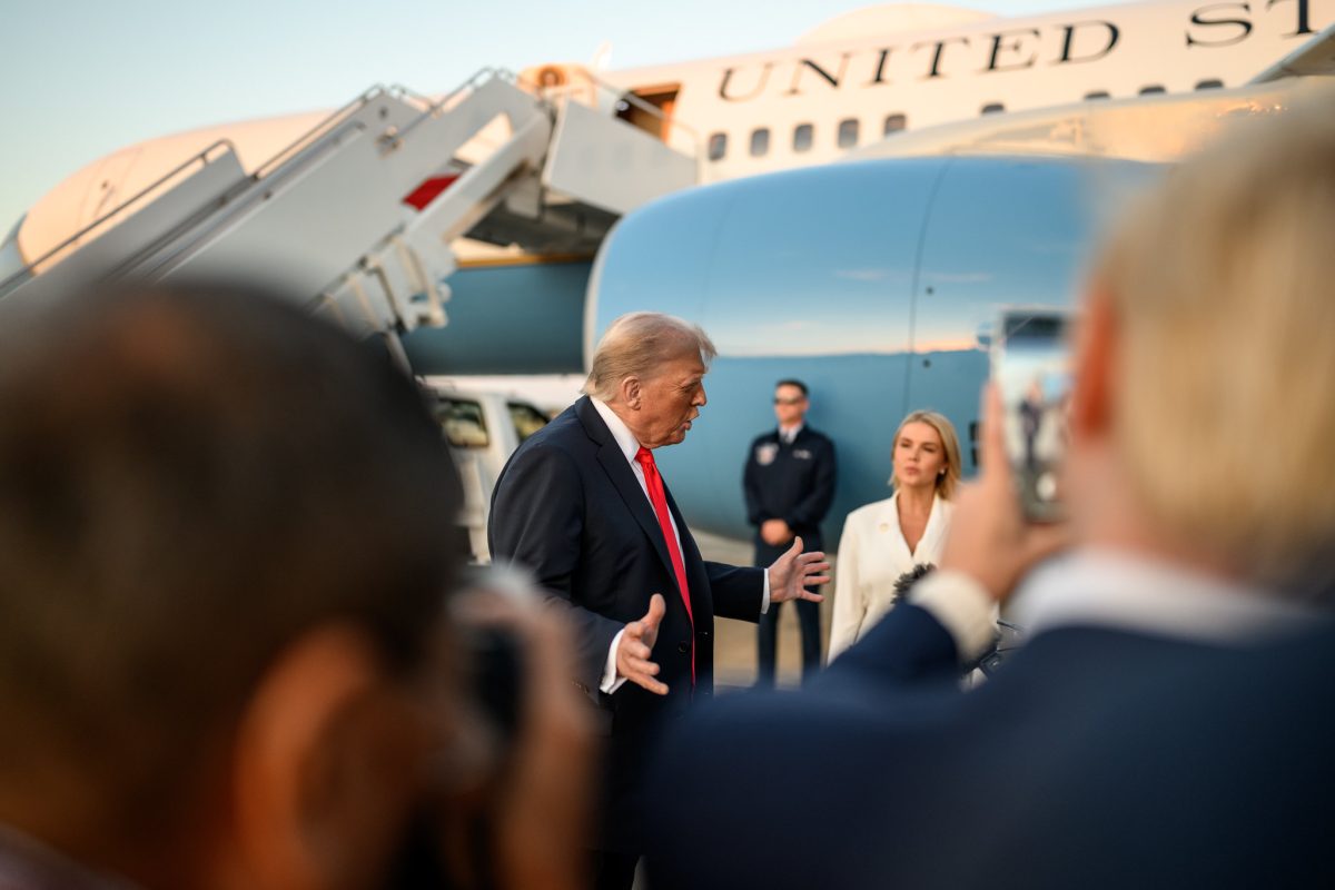 Trump még ma beszélni fog Charlie Kirk családjával