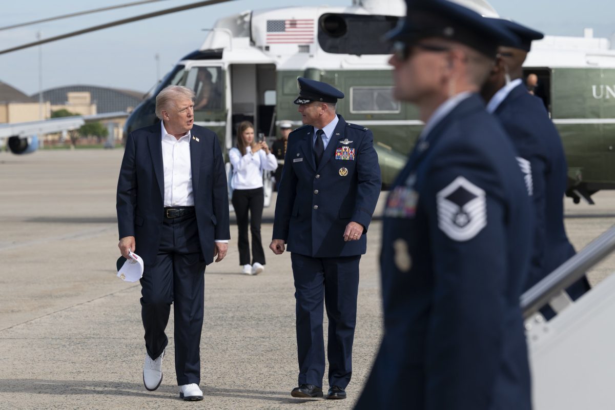 Történelmi döntésre szánta el magát az amerikai kormány, megindulnak a katonák