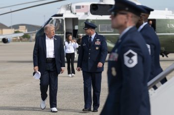 Történelmi döntésre szánta el magát az amerikai kormány, megindulnak a katonák