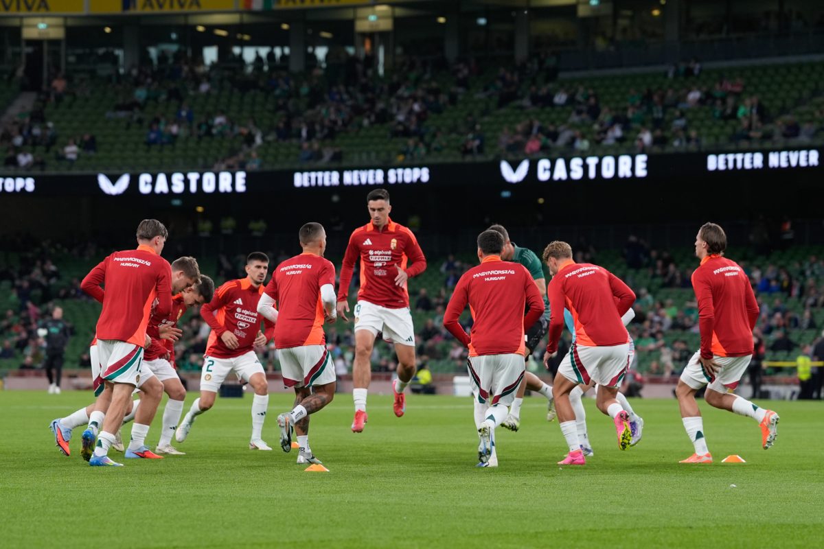 Egy nagyon fájdalmas 2-2-es döntetlent játszott a magyar válogatott Írországban