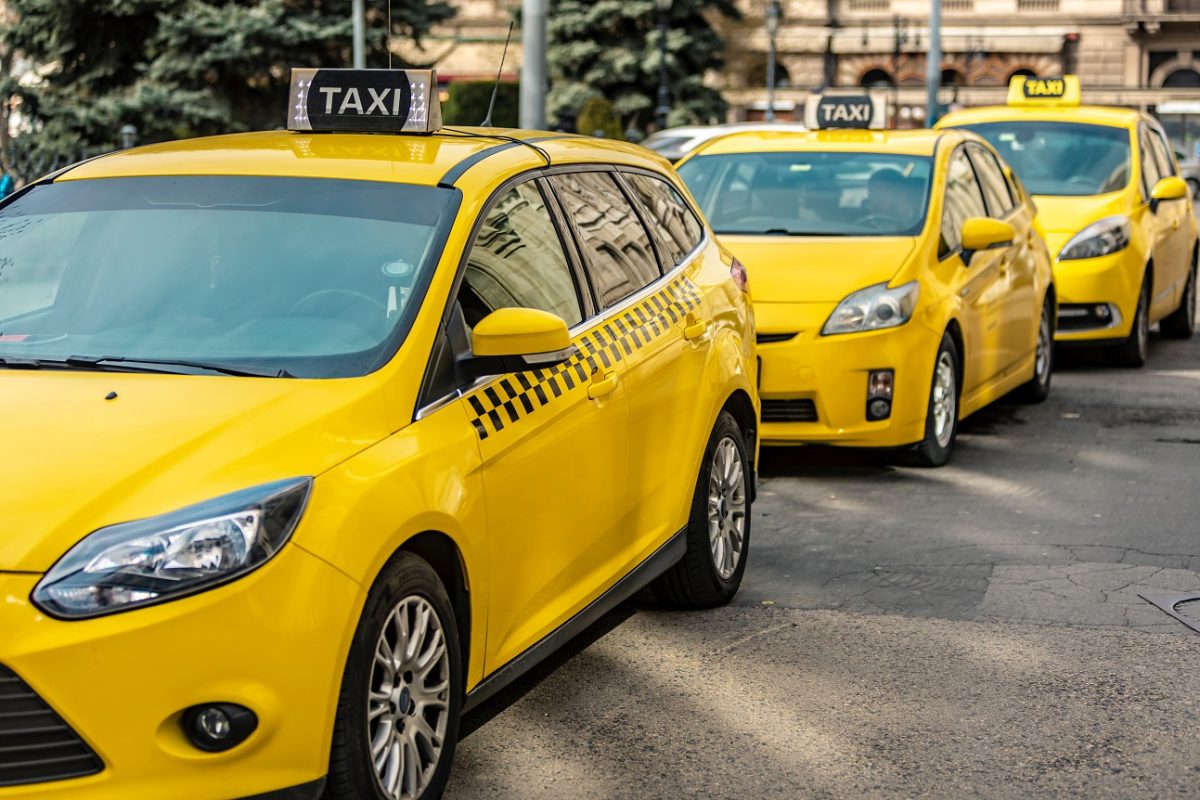 Újabb taxis tüntetés indul Budapesten