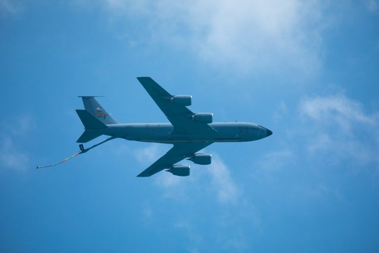 Egészen rejtélyes amerikai tankerflotta indult útnak a titkos katonai találkozó előtt