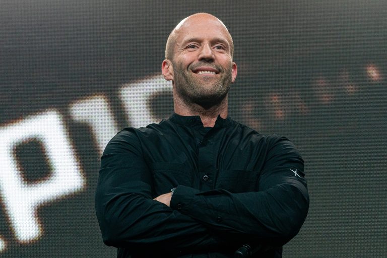 Jason Statham új akciófilmje tarol a streaming listákon – Stallone keze is benne van