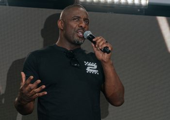 Zseniális politikai thriller érkezik a Netflixre, igazi világsztár a főszereplő