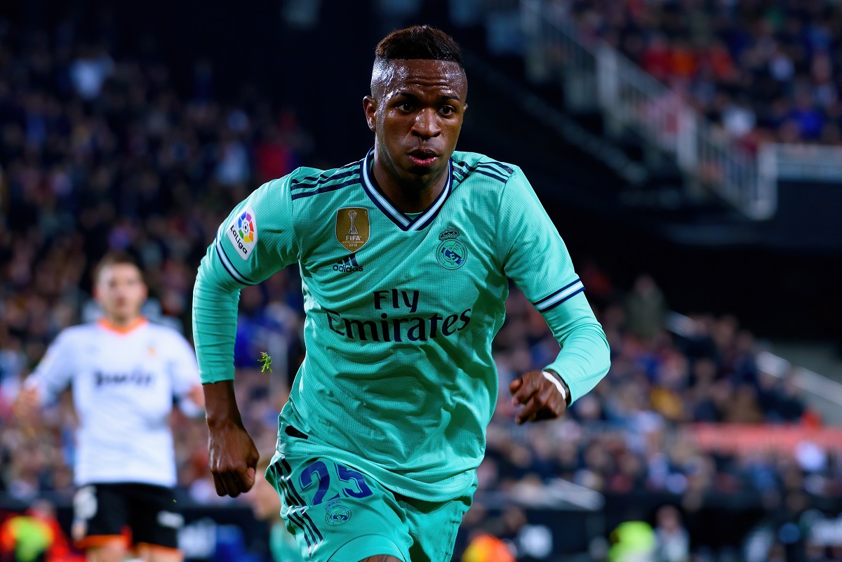 Az Al-Hilal óriási ajánlattal csábítaná Vinícius Júniort