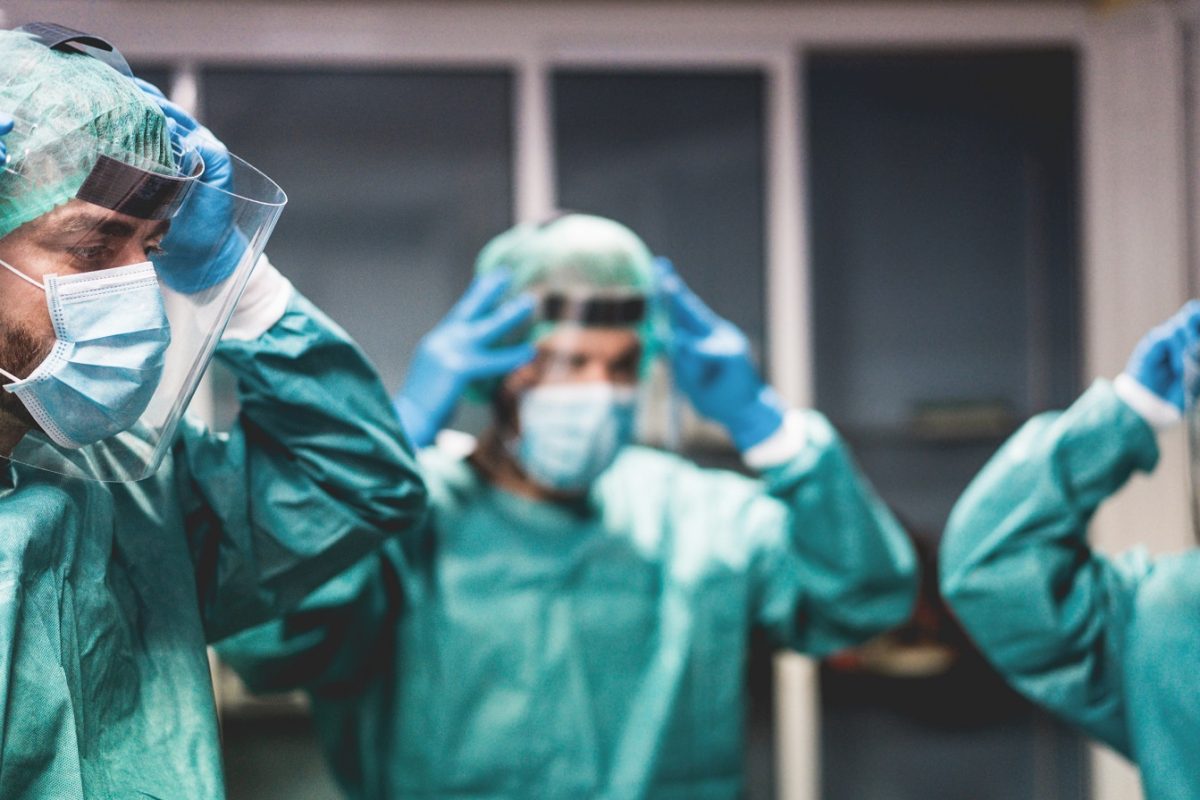 A WHO bejelentette – új Covid-variáns jelent meg, ami képes kikerülni az antitesteket