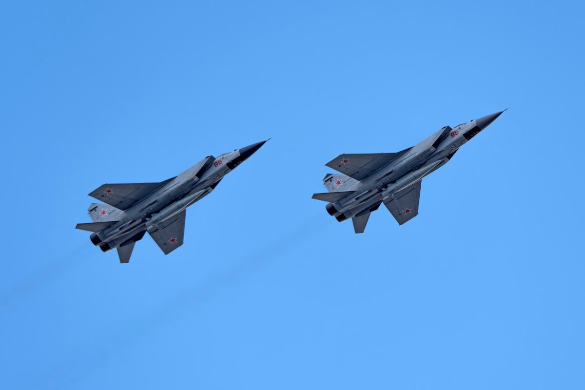 Már rendkívüli ülést tart az ENSZ Biztonsági Tanácsa az idegen vadászgépek felbukkanása miatt