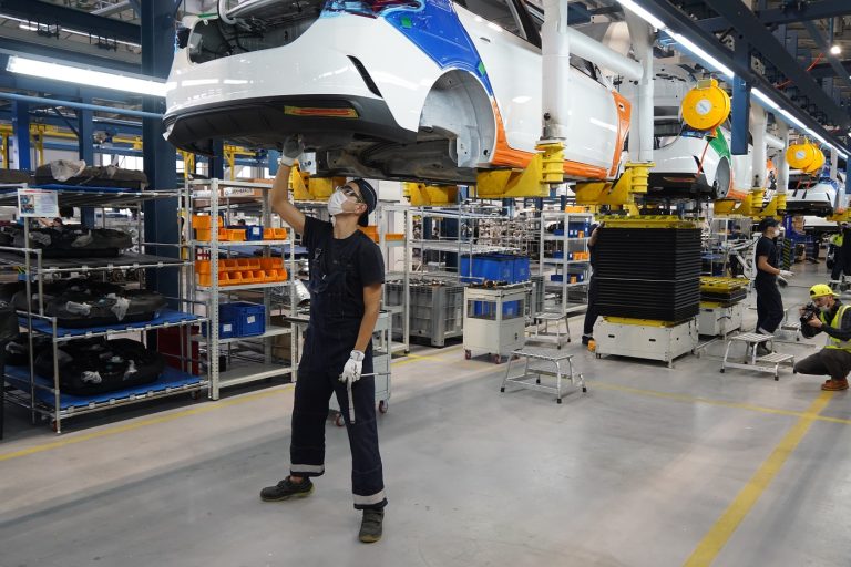 Folytatódik a Hyundai-botrány az USA-ban a több mint 300 dél-koreai munkás őrizetbe vételével