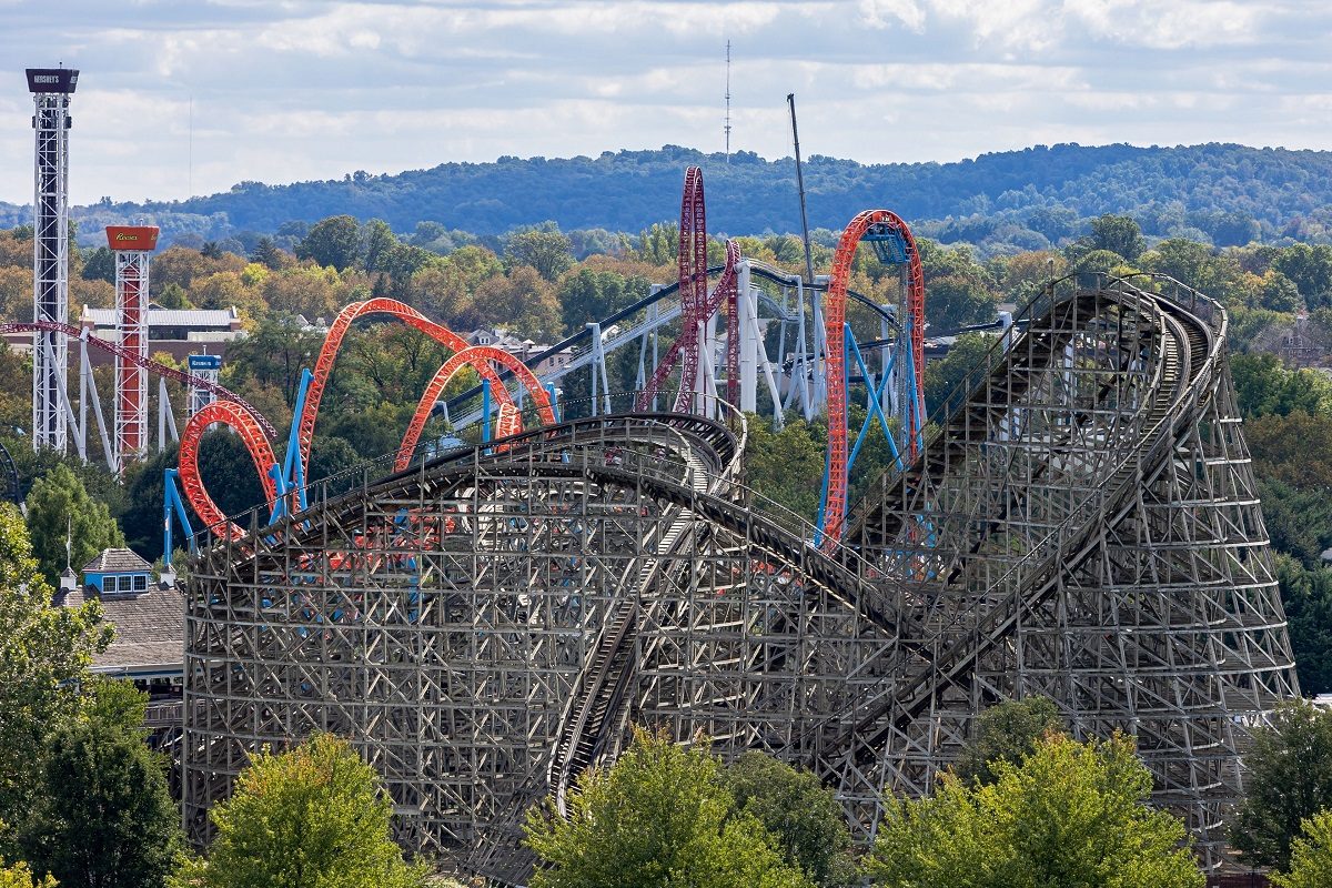 Nem várt esemény a vidámparkban, gyorsan lépniük kellett a dolgozóknak (videó)