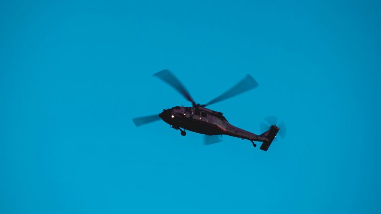 Nincs túlélője a katonai helikopter-balesetnek, mind a négy katona elhunyt