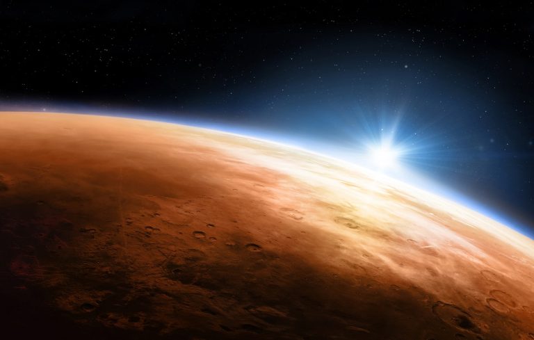 Történelmi bejelentés a NASA-tól – jeleket találtak arra, hogy a Mars egykor életnek adhatott otthont