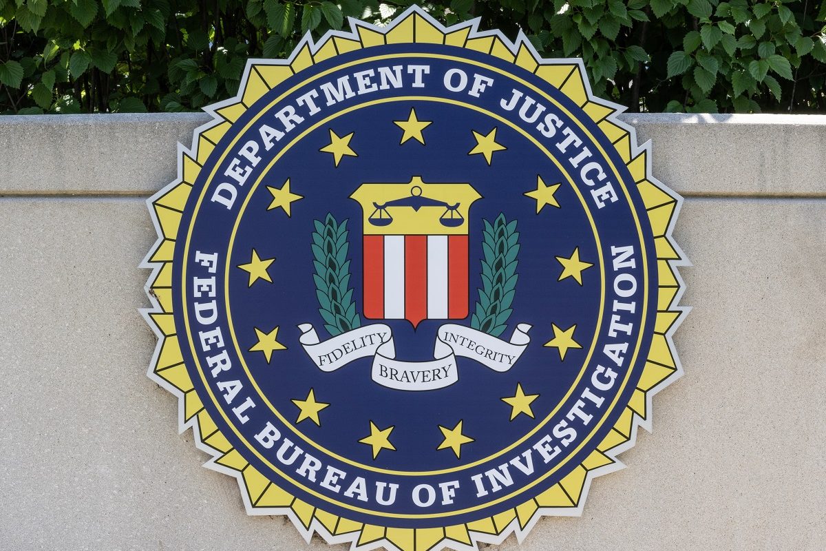 Már mindent bevet az FBI a szerdai merénylet után, hatalmas hajtóvadászat zajlik az USA-ban