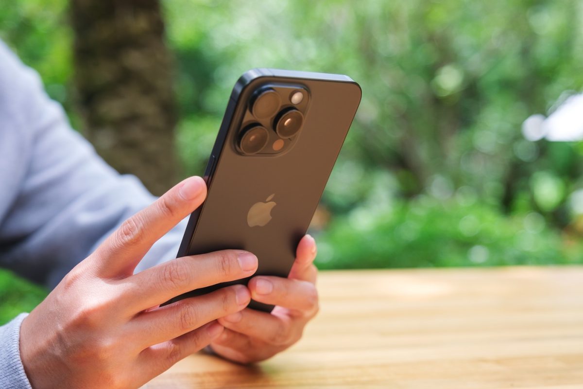 Extra bejelentést kaptak az iPhone 14- és 15-tulajdonosok