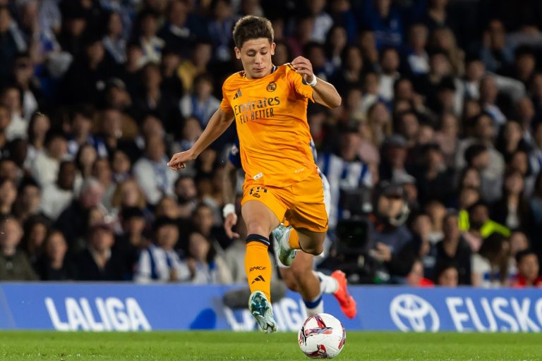 Az Arsenal végleg letett Arda Güler megszerzéséről