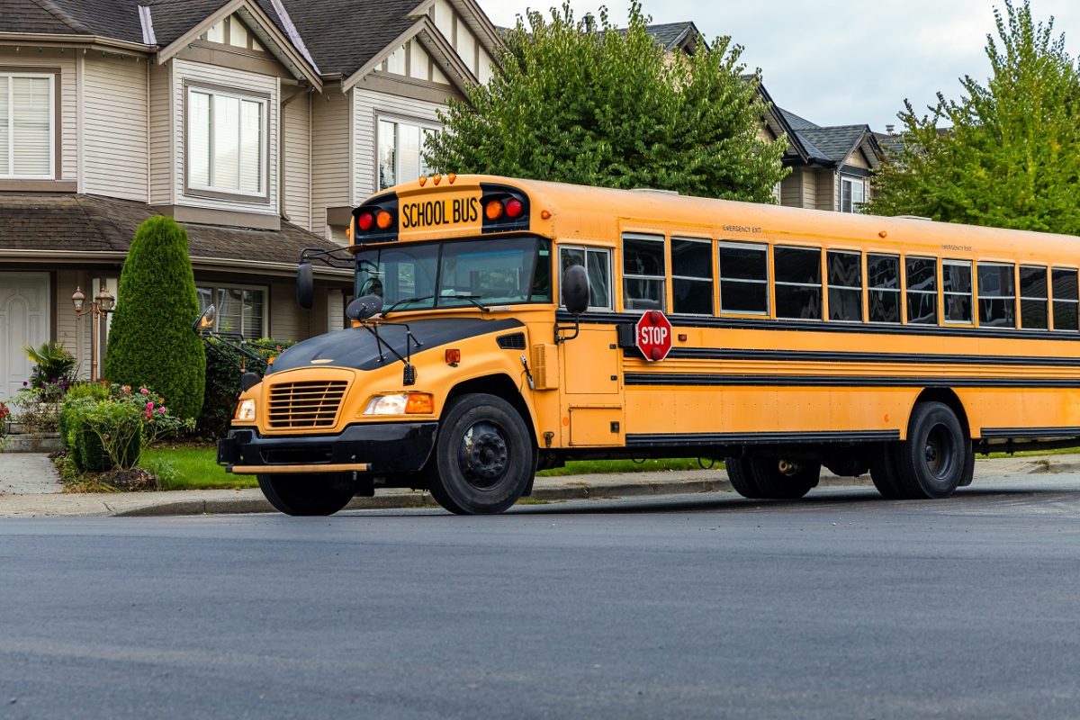 Iskolabuszból álomotthon – 3 év munkával valósította meg bérleti díj nélküli életét