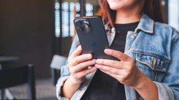 Súlyos figyelmeztetés érkezett – ha iPhone-od van, azonnal nézd meg a telefonodat