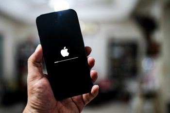 Megérkezett az iOS 26 – új dizájn, fejlettebb funkciók és sok minden más