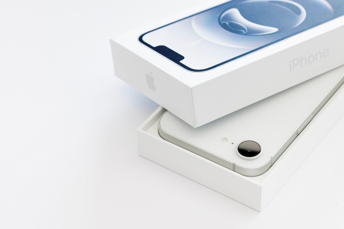 2025 legjobb okostelefonjai – a csúcskategóriától a megfizethető modellekig