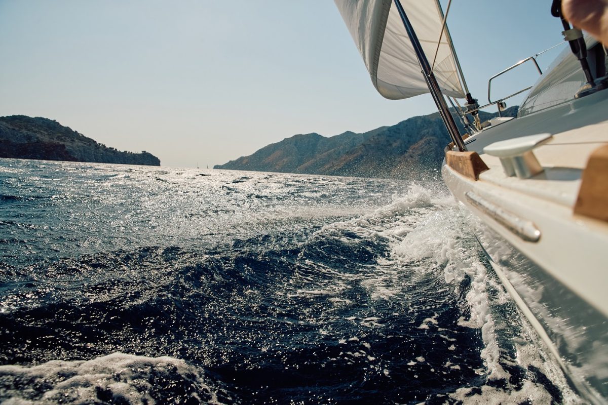 Divattervező, jógatanár, nagymama – így él teljes életet 72 évesen