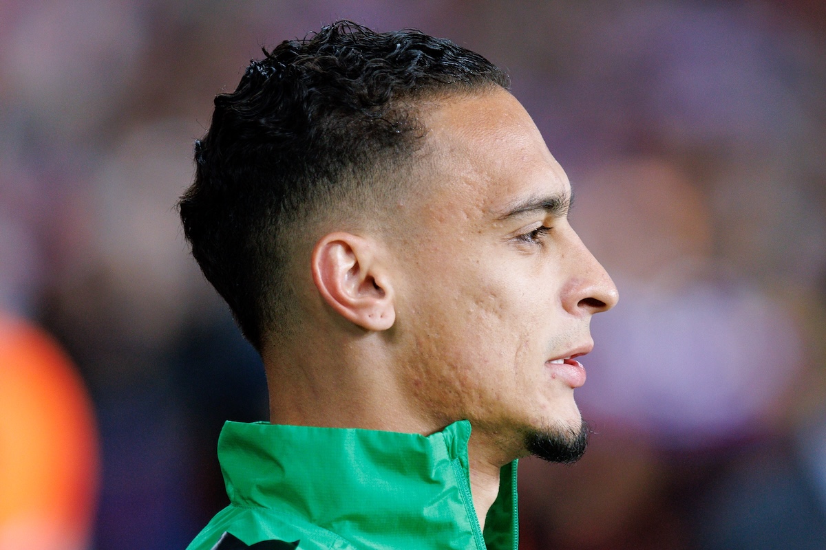 Irgalmatlanul nagy bukással ad túl sztárszélsőjén a Manchester United