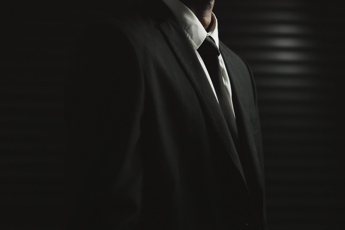 A brit MI6 már nyilvánosan, az interneten keresztül toboroz kémeket a fenyegetések miatt