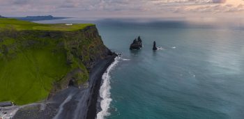 Az első ember, aki körbeúszta Izlandot – 1610 kilométert tett meg a jeges vízben