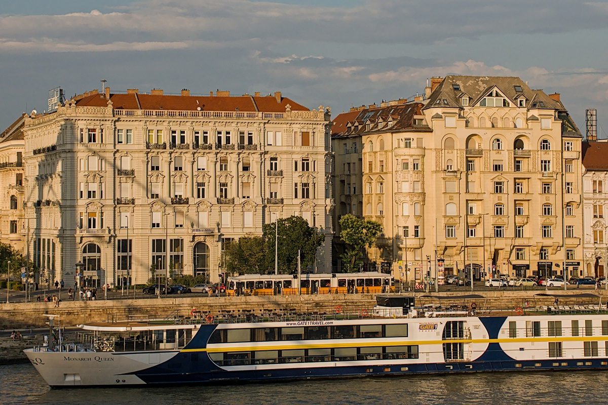 Az ember csak fogja a fejét, mennyibe kerül egy kiadó lakás Budapesten – táblázat a friss árakról