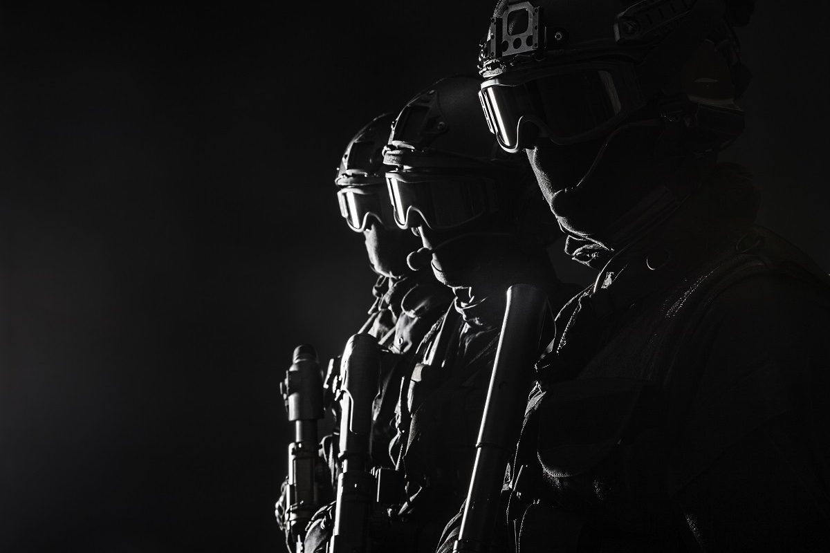 Hajtóvadászat indult egy fegyveres és veszélyes 53 éves férfi ellen