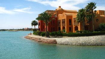 Egy nem túl távoli turistaparadicsom, ahol októberben is közel 30°C van