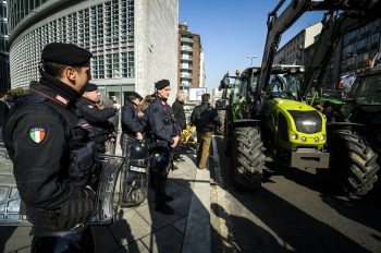 Marad a rendkívüli biztonsági készültség Európa egyik legismertebb városában