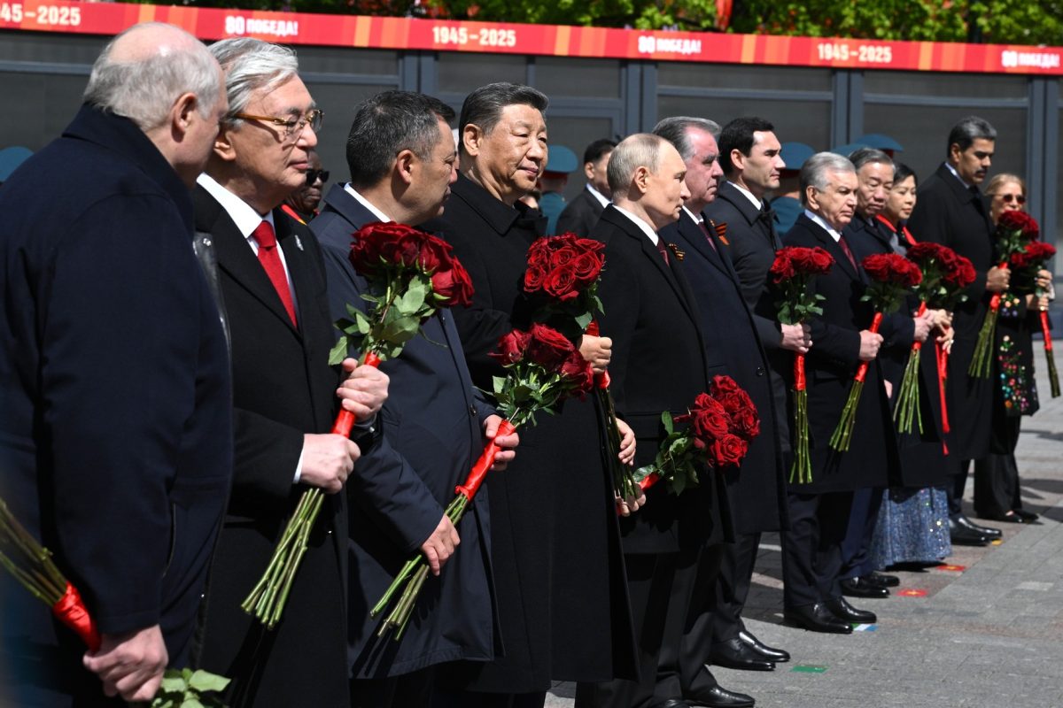 Történelmi pillanat következik – Kim Dzsongun Vlagyimir Putyinnal és Hszi Csin-pinggel találkozik