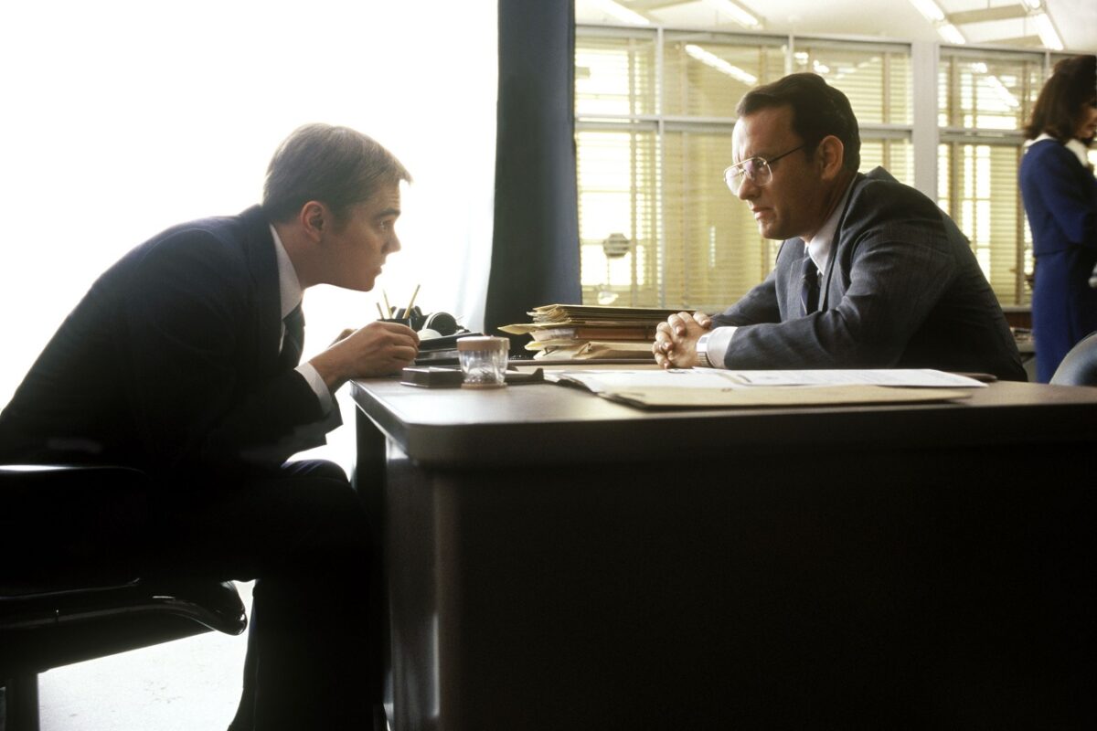 DiCaprio egyik legemlékezetesebb filmje, amit ráadásul Spielberg rendezett